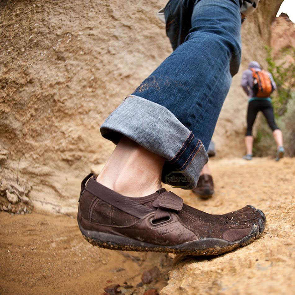 Brown Vibram KSO Trek Women's Hiking Shoes | USA_V39